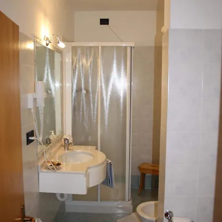 Hotel La 2*